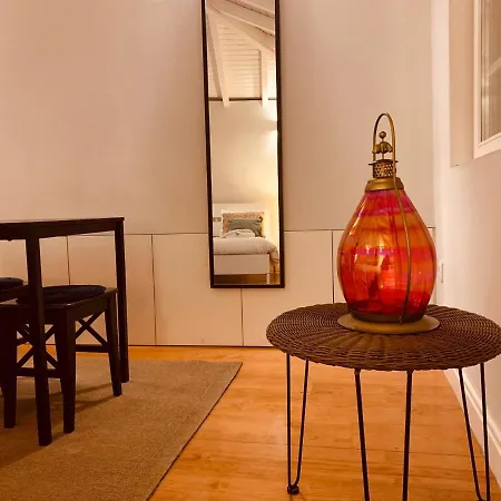 Alegria Daire Porto